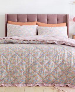 Damart Catherine Lansfield Darcey Floral Bedspread